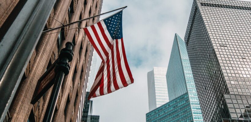 ¿Quieres trabajar en el extranjero? Estos son los principales destinos de habla inglesa y por qué necesitas certificar tu nivel de inglés al máximo